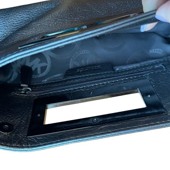 Michael Kors Metallic Leather Berkley Clutch Purse Magnetic Closure - Picture 5 of 7